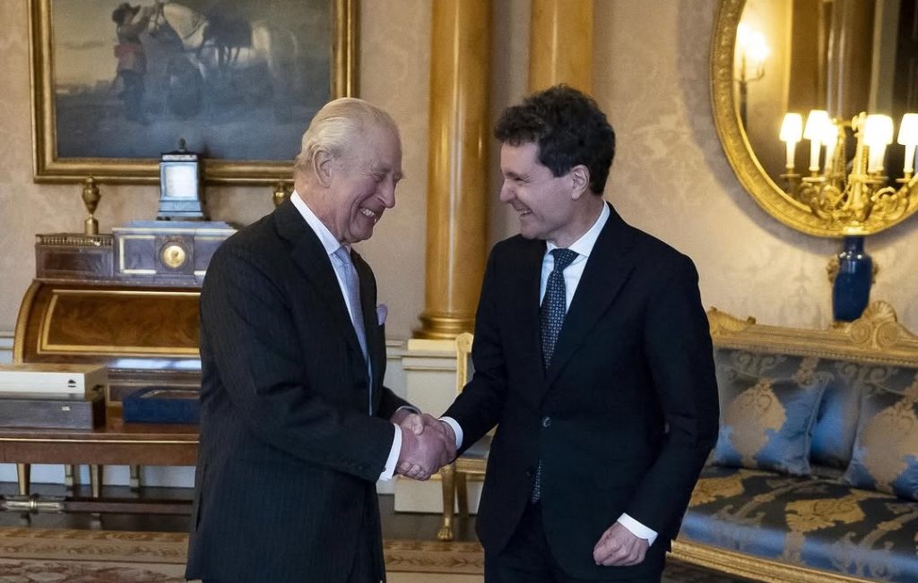 Nicusor Dan a fost primit de Regele Charles la Palatul Buckingham
